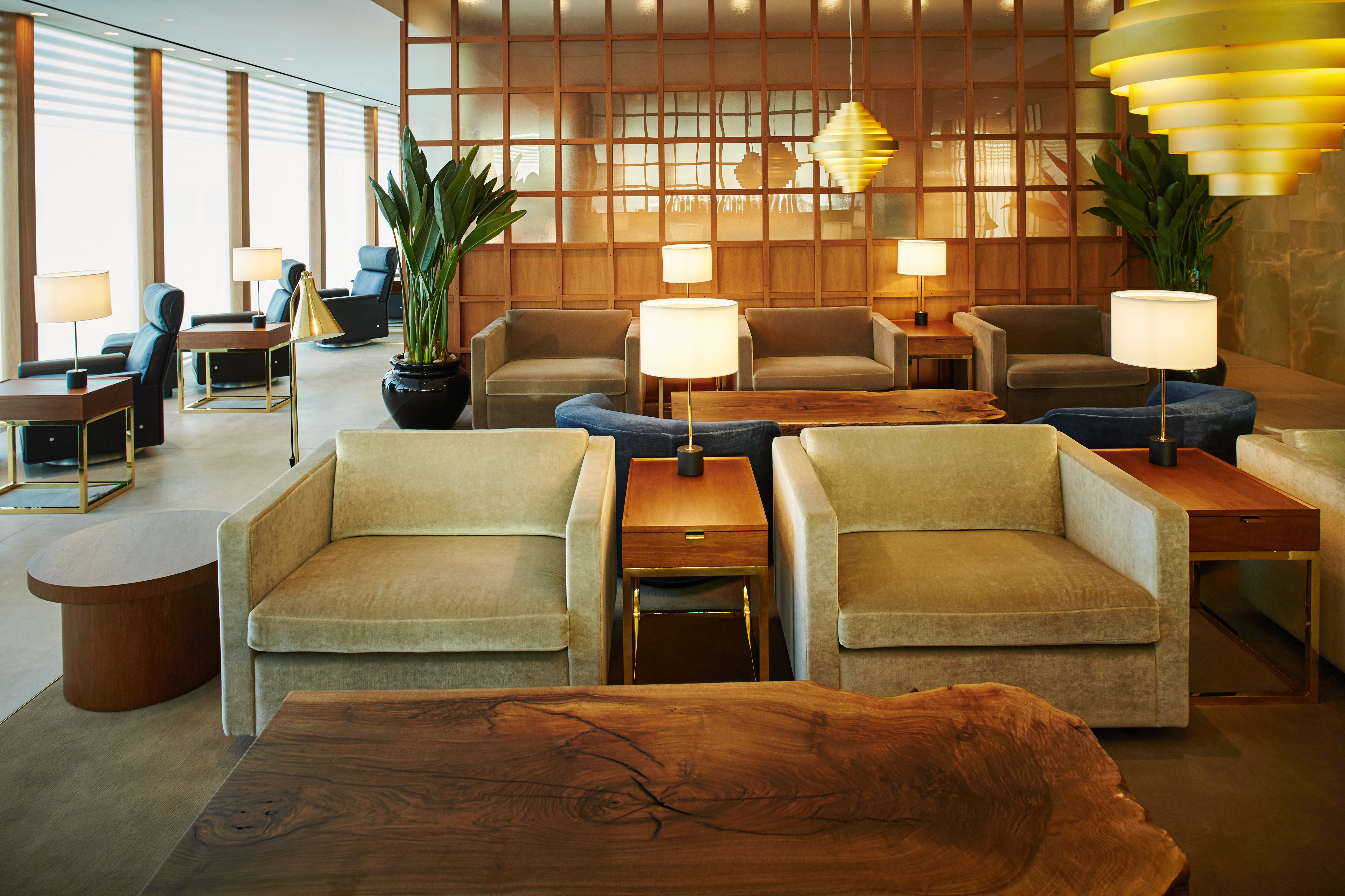 oneworld lounges heathrow