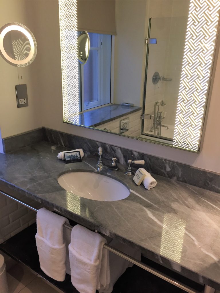 Waldorf Hilton London review