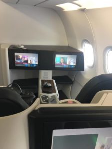 Qatar A319 business class review