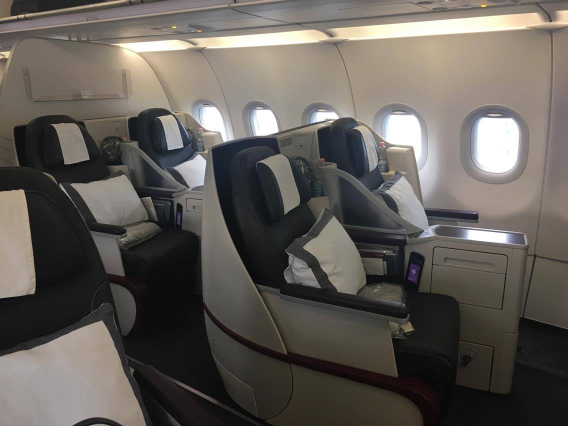 Qatar A319 business class review