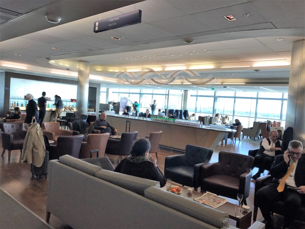 BA T5 galleries club lounge review and guide