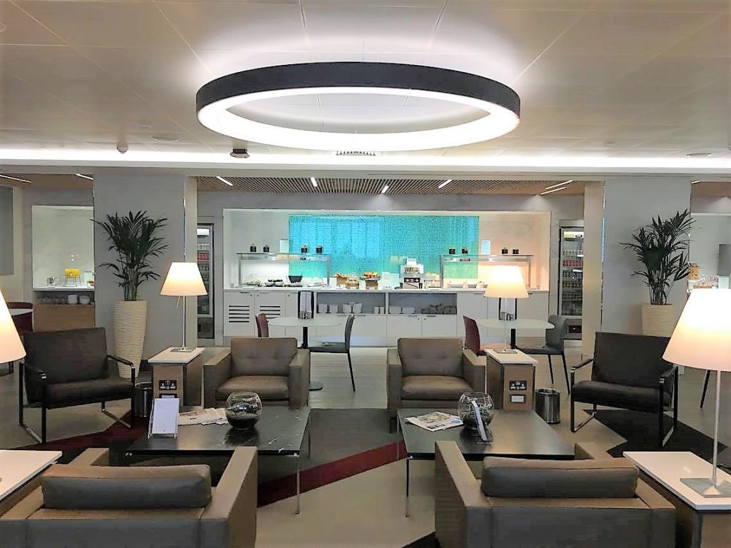 AA arrivals lounge Heathrow Terminal 3