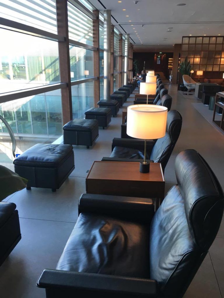 Cathay Pacific business class lounge heathrow review