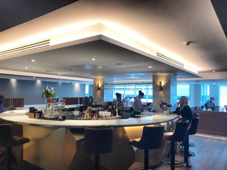 No 1 Lounge Gatwick North review & how to guarantee entry on Priority