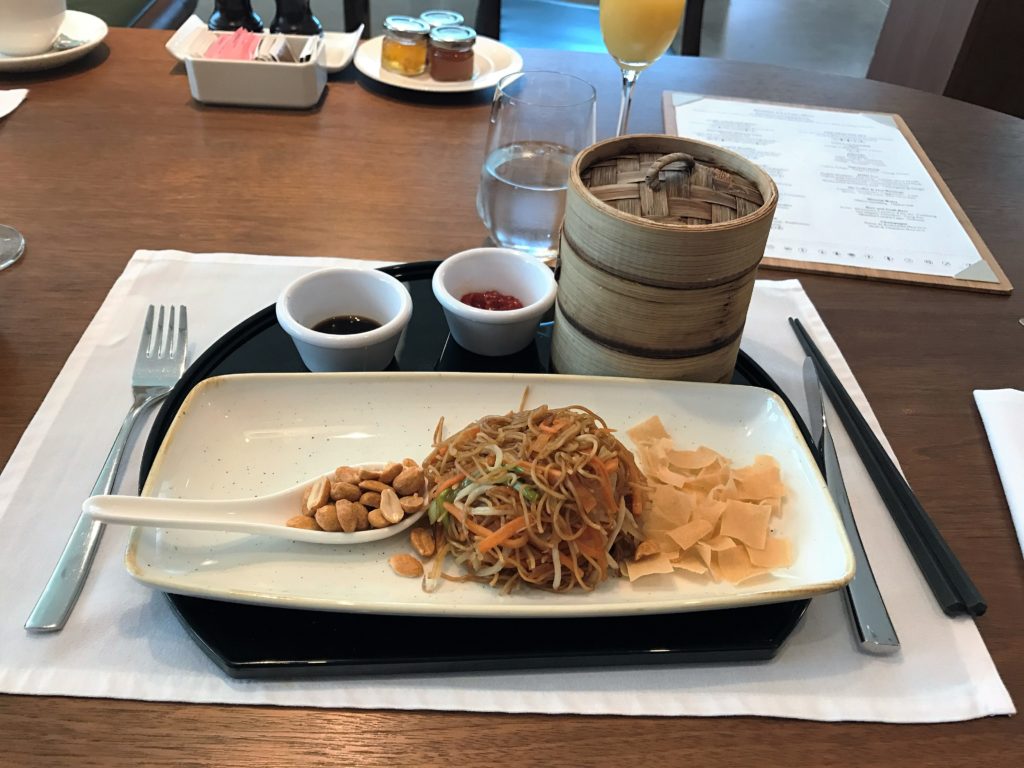 Cathay Pacific First Class lounge heathrow review