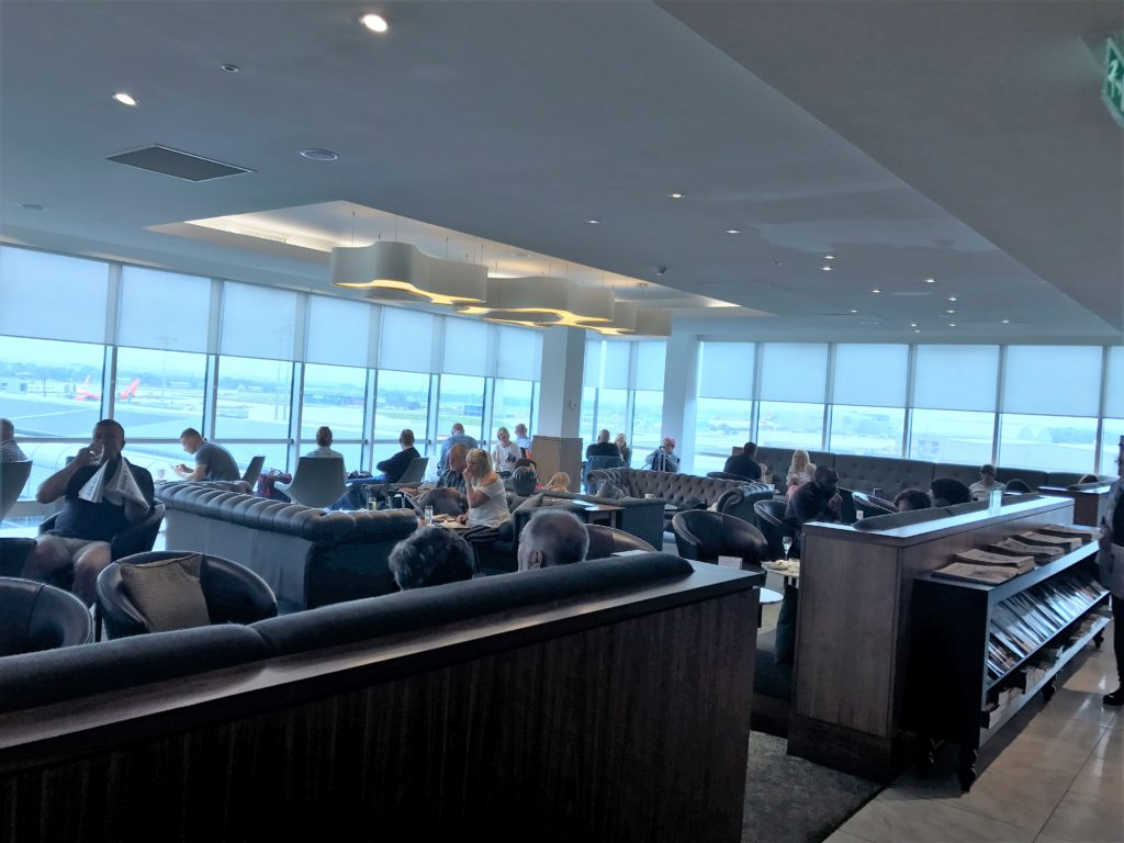 No 1 Lounge Gatwick North review