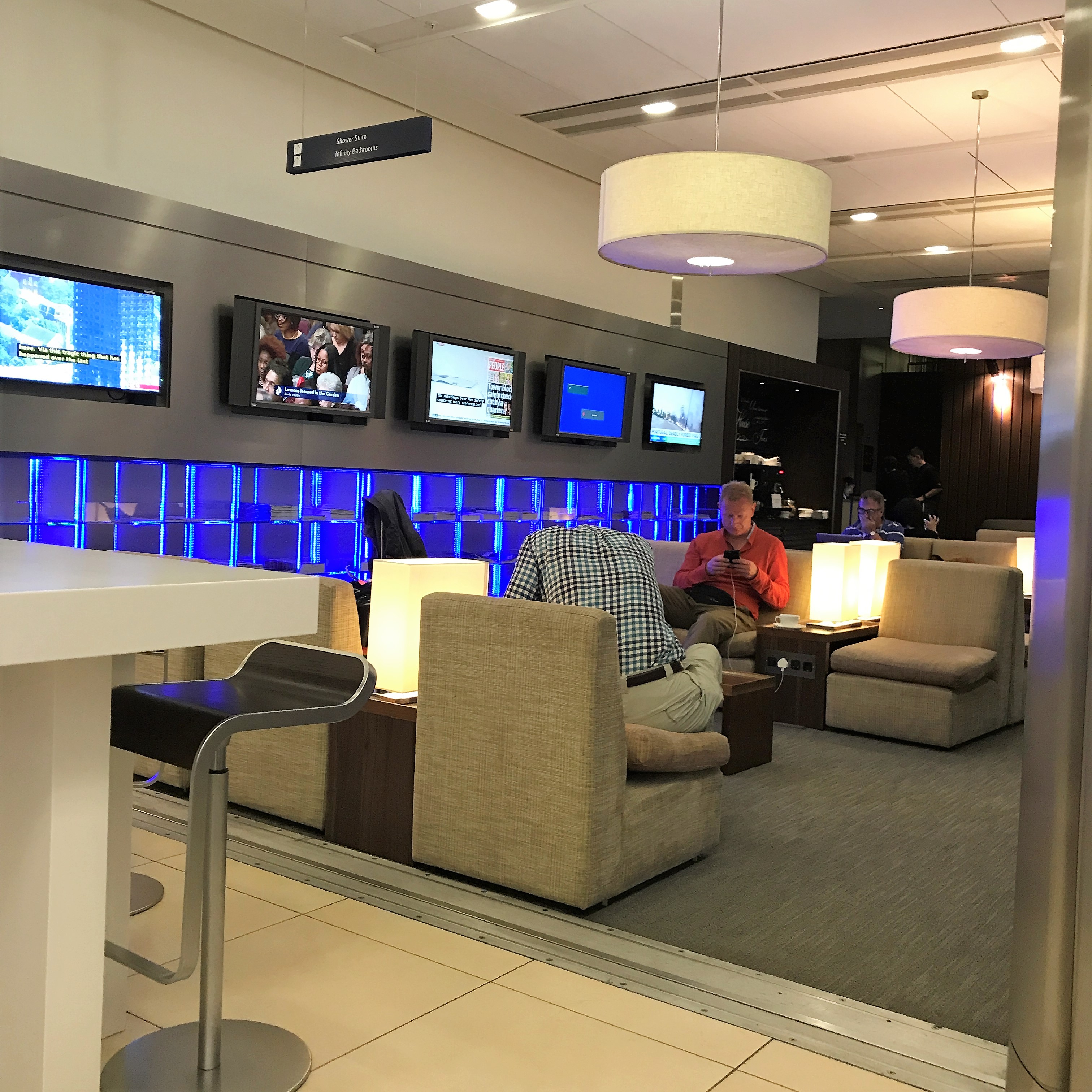 BA T5 Arrivals lounge review