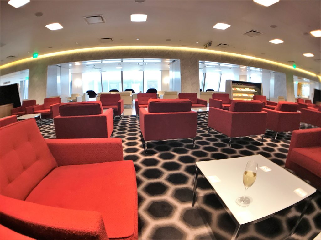 Qantas First lounge Los Angeles review