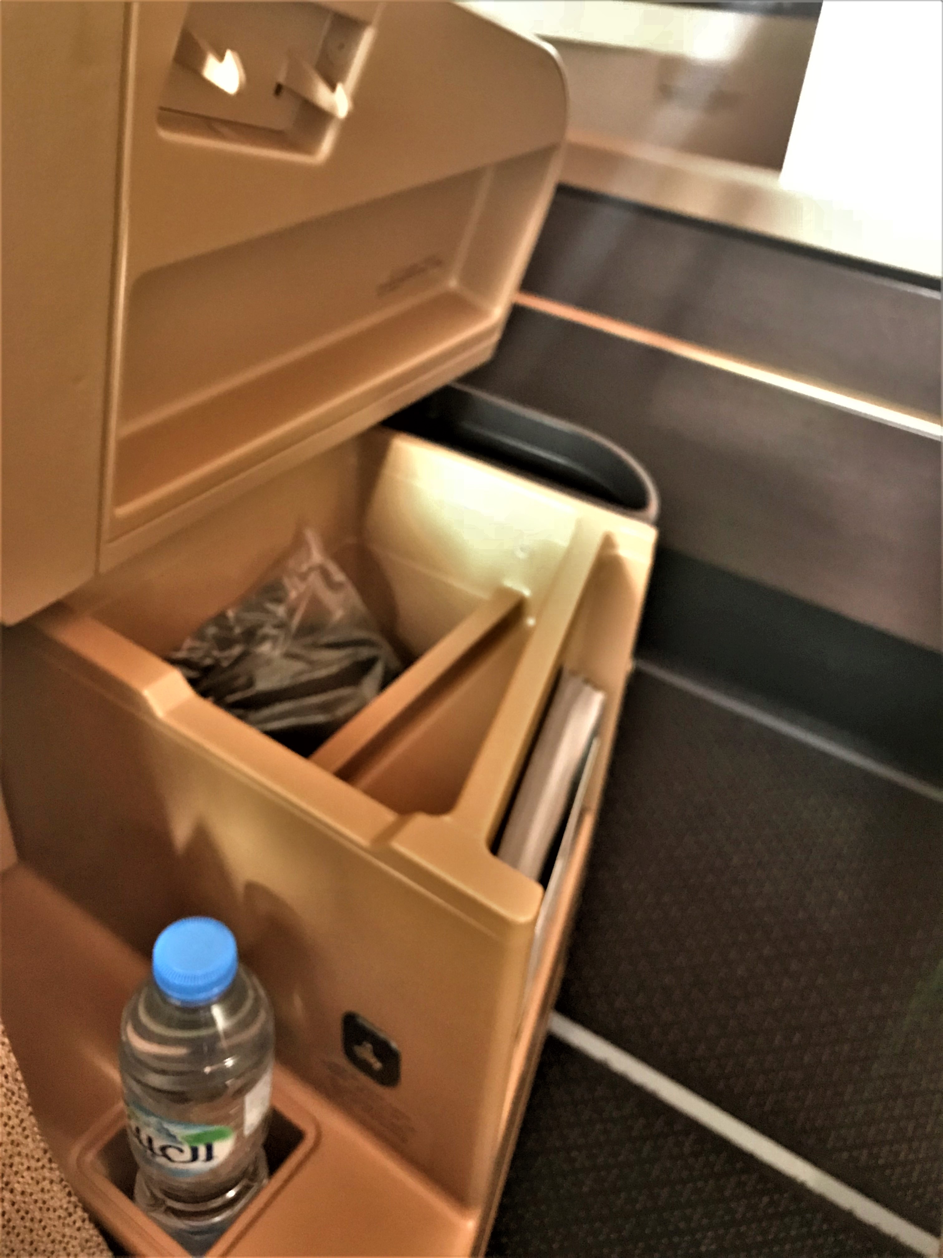 Etihad A380 Business class studio review Heathrow to Abu Dhabi