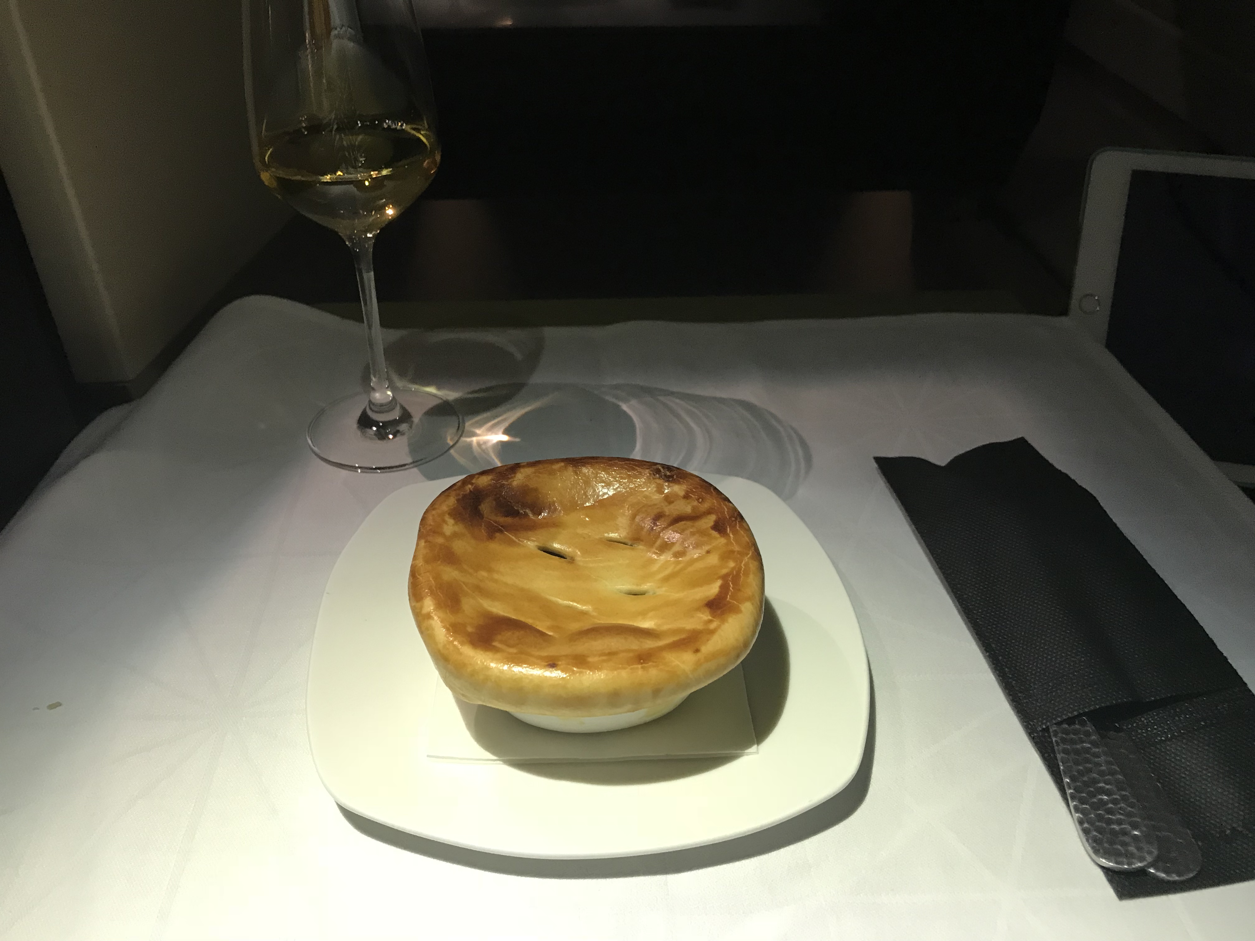 Etihad A380 Business class studio review Heathrow to Abu Dhabi