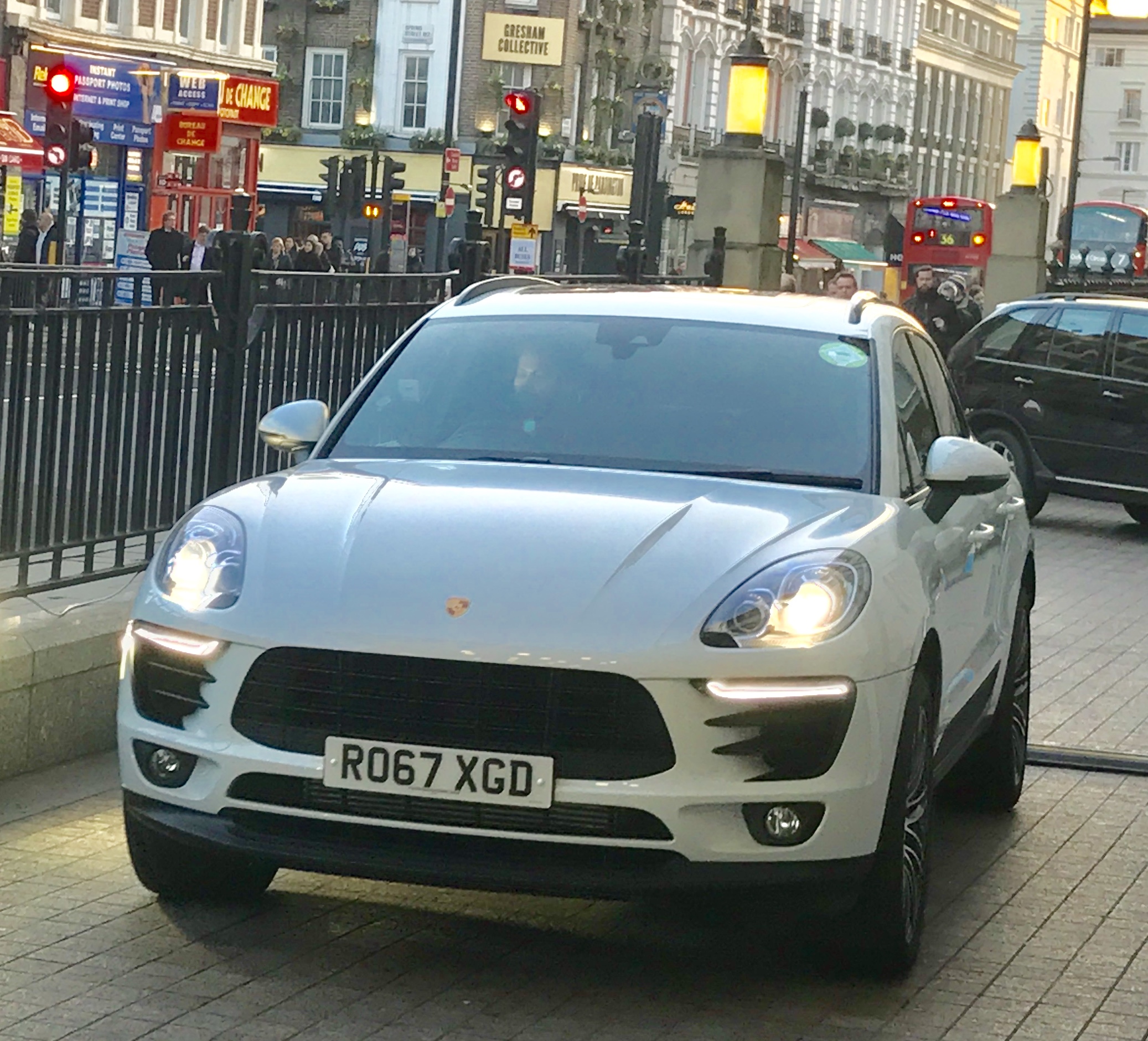 Gett Porsche taxi arrives for review