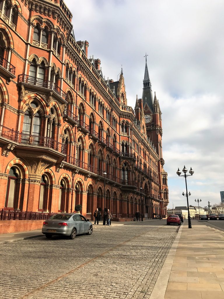 St Pancras Renaissance Hotel London review exterior