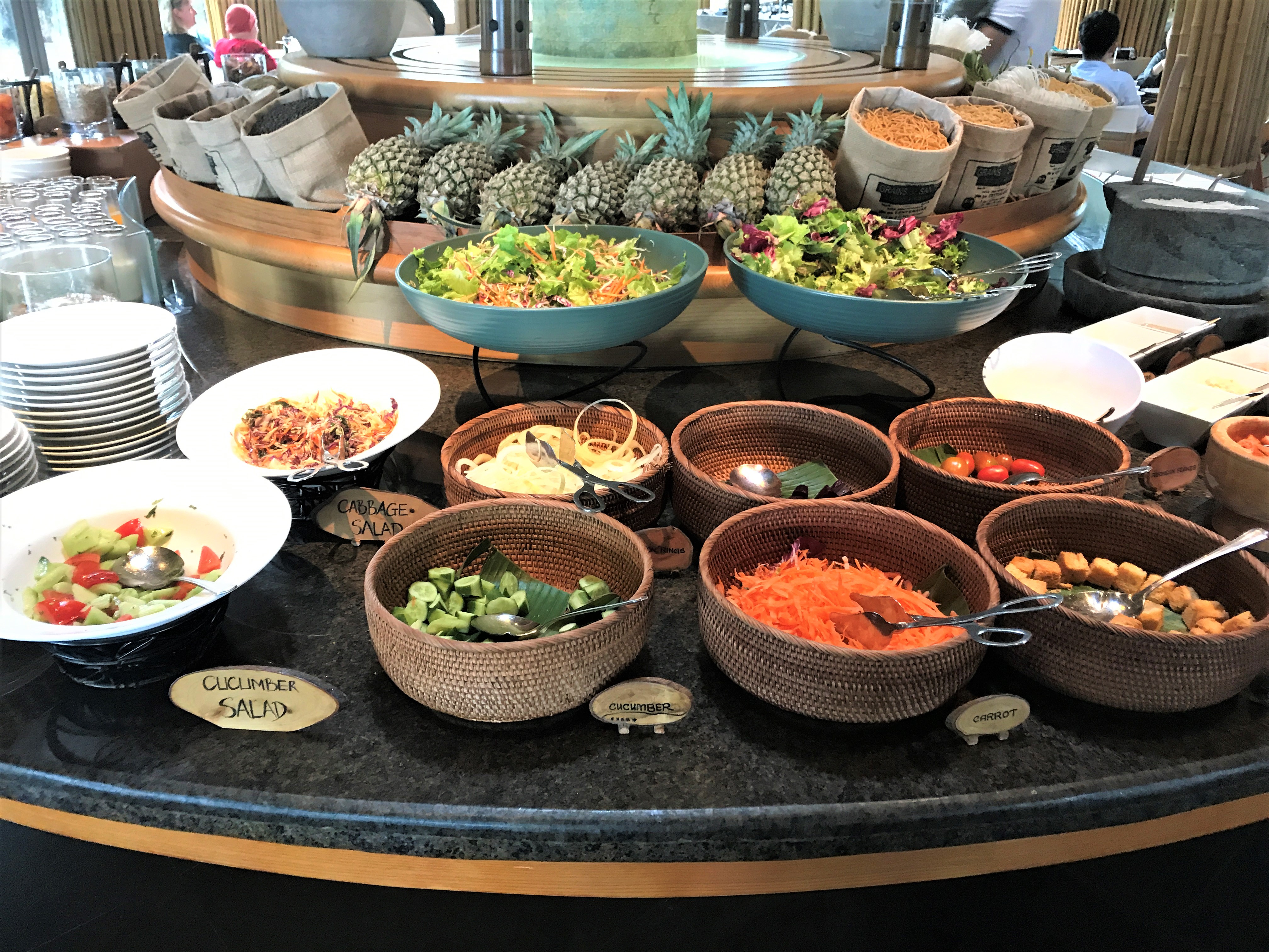 Naman Retreat DaNang review Hay Hay breakfast buffet