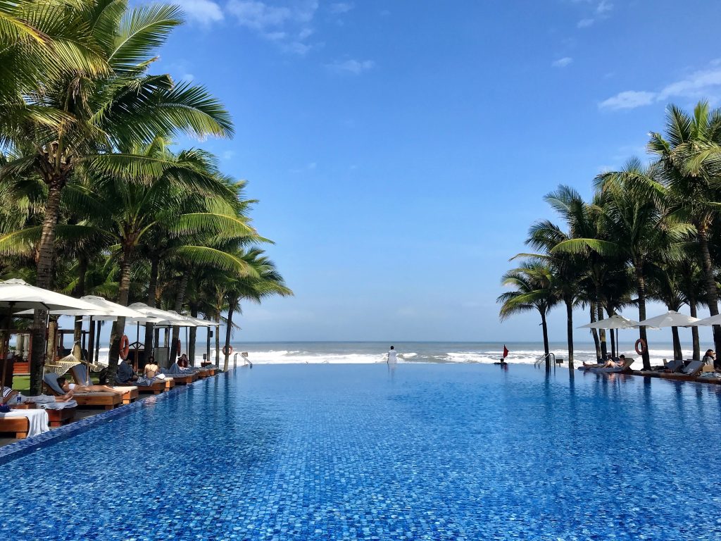 Naman Retreat DaNang review infinity pool