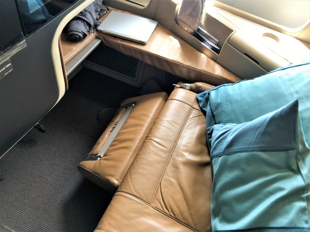 Singapore Airlines B777 business class review