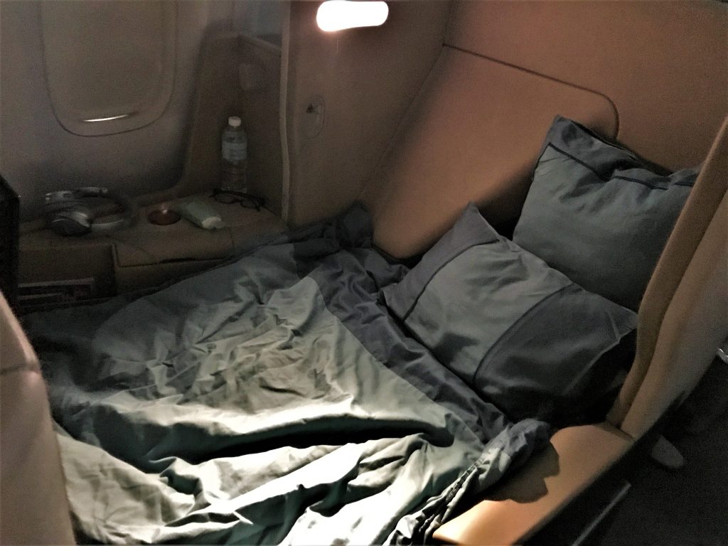 Singapore Airlines B777 business class review seat in bed mode