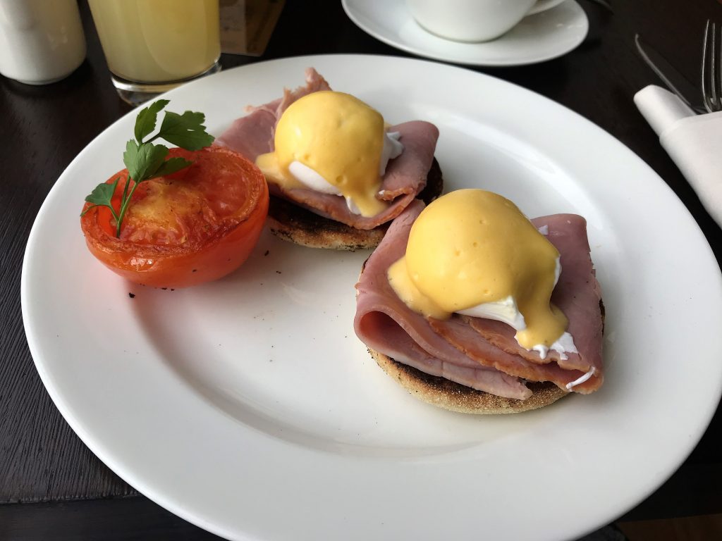 Intercontinental London Park Lane review eggs benedict