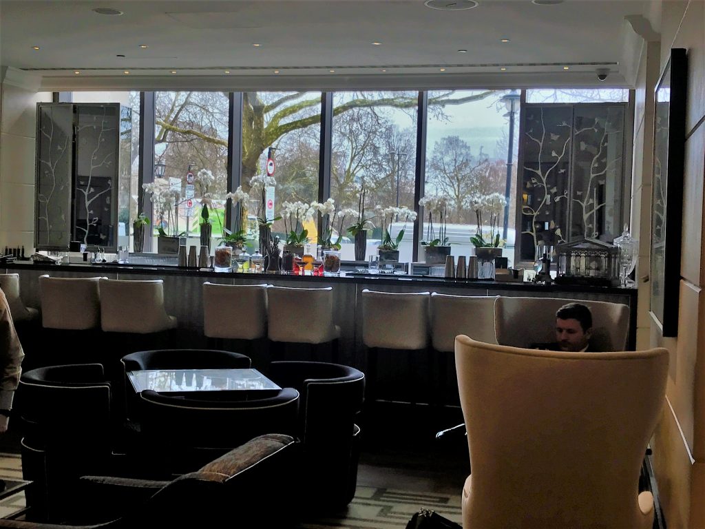 Intercontinental London Park Lane review arch bar