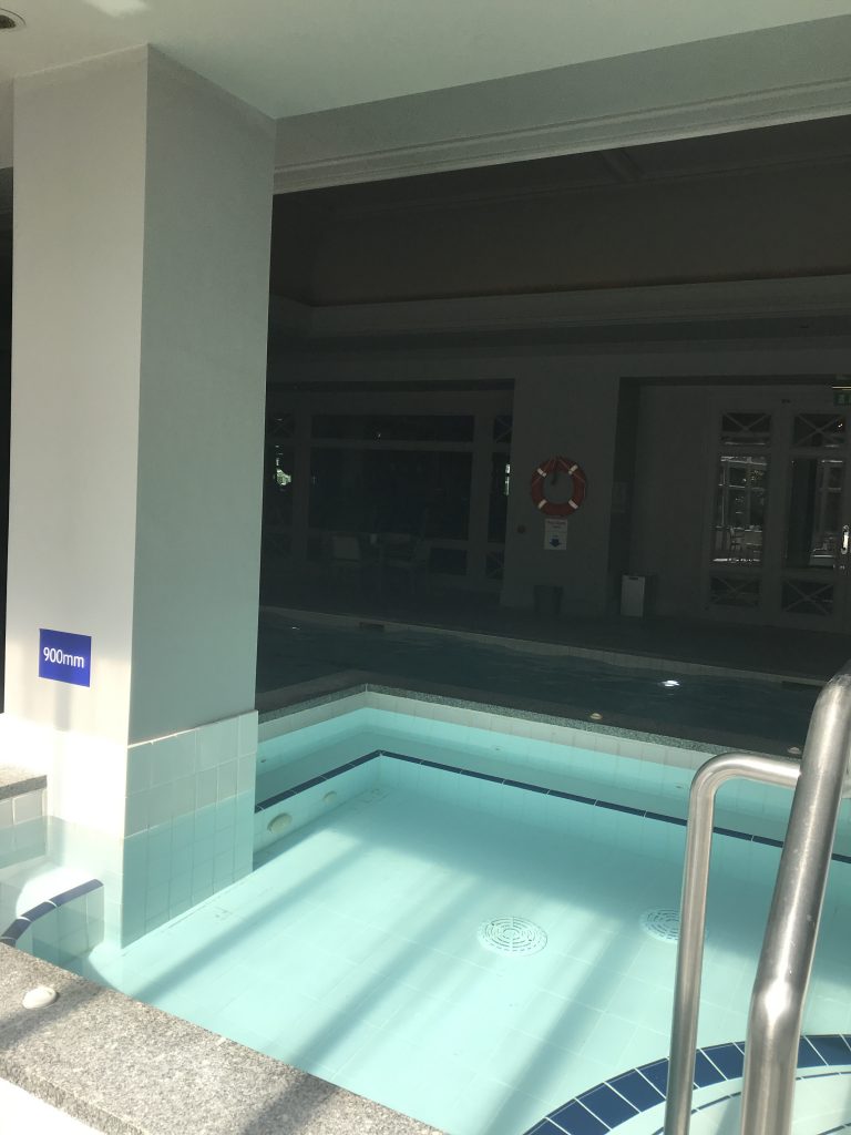 InterContinental Hotel Dublin review jacuzzi