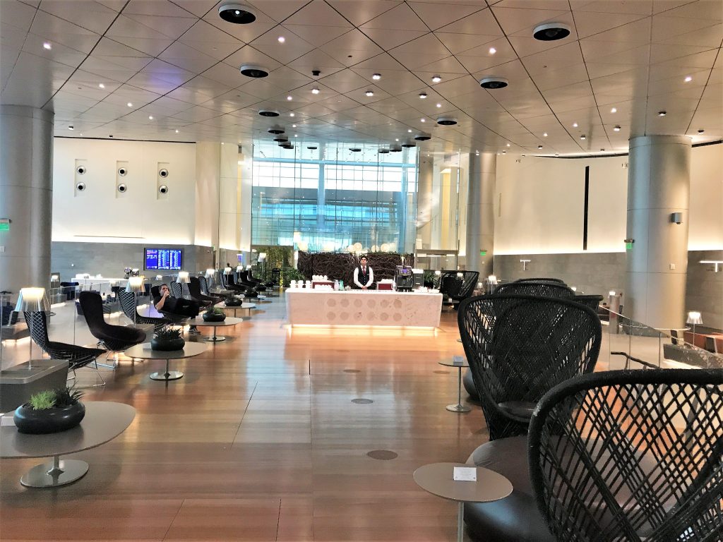 Qatar Airways Business Class Al Mourjan lounge Doha review