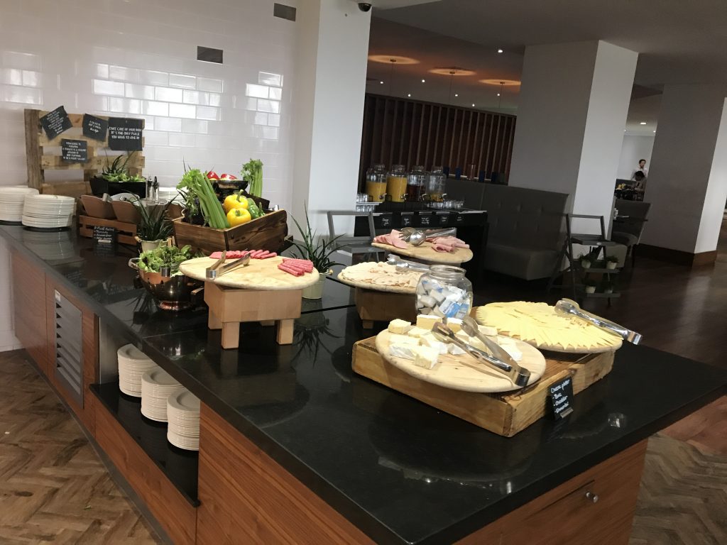 The Renaissance London The Renaissance London Heathrow Hotel review - an avgeek's paradise ...