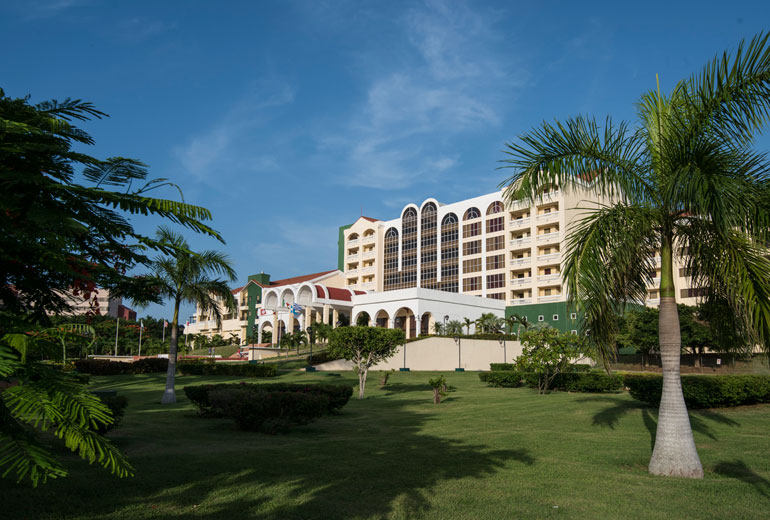 Book Hotel Stays For Nearly 50% Discount in Marriott SPG Merger Four Points By Sheraton Havana