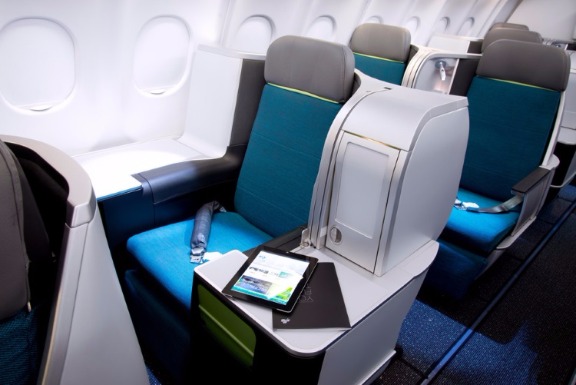 Aer Lingus A330-300 business class throne seat 