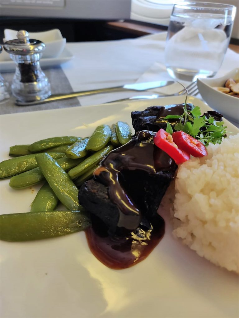 American Airlines International First Class B777-300ER beef cheeks