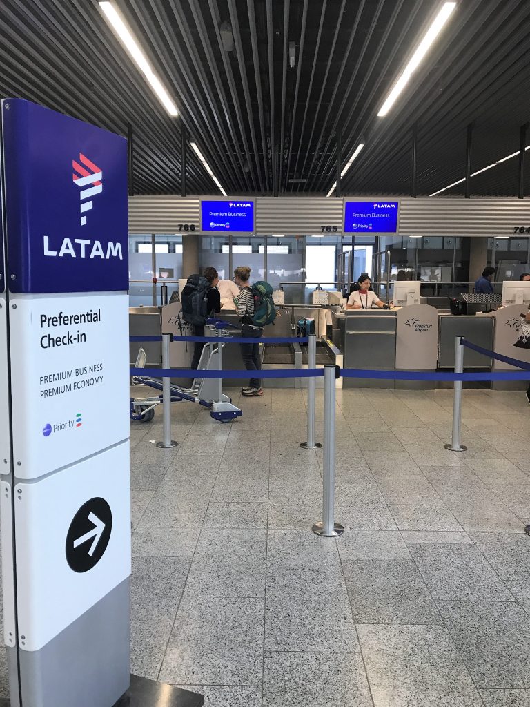 LATAM B787 business class review - Frankfurt to Madrid