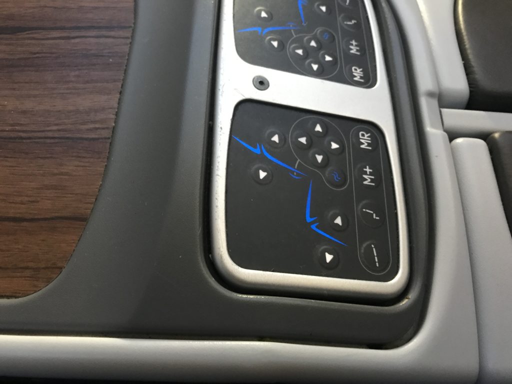 LATAM B787 business class review - Frankfurt to Madrid