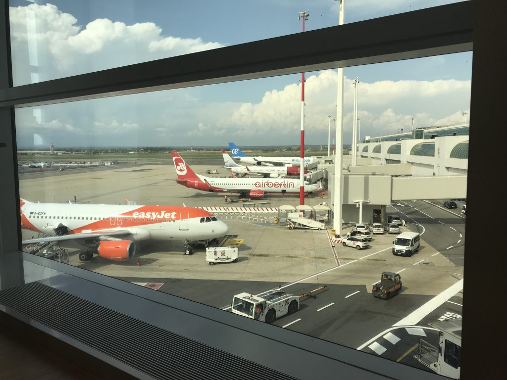 BA Rome lounge review