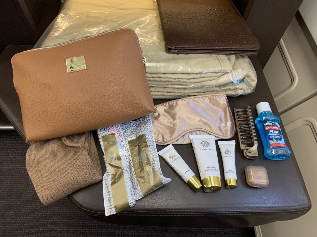 Oman air business class anmeldelse amenity kit