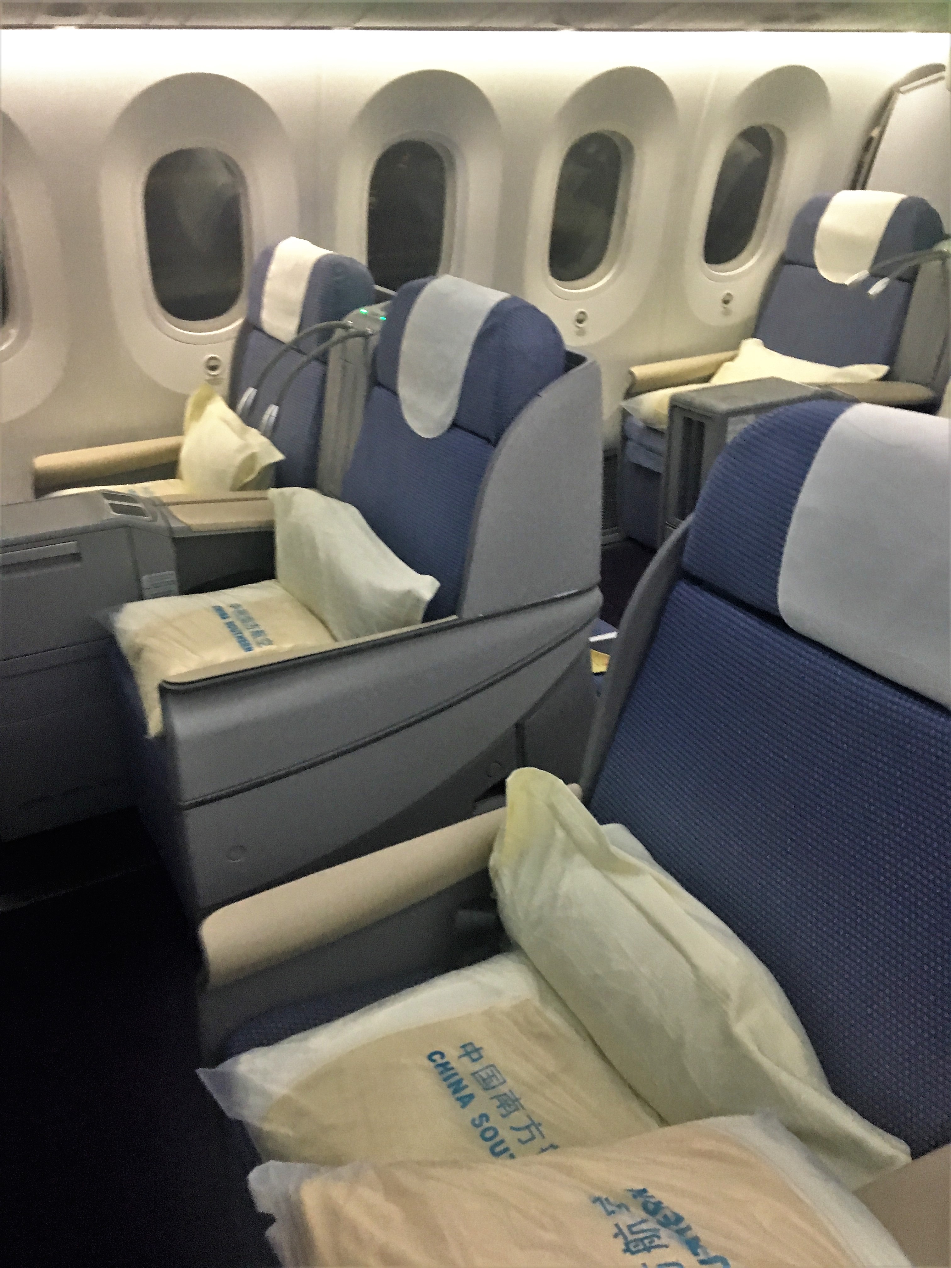 China Southern Business Class 787 Review Turning Left for Less China Southern Business Class 787 Review Turning Left for Less