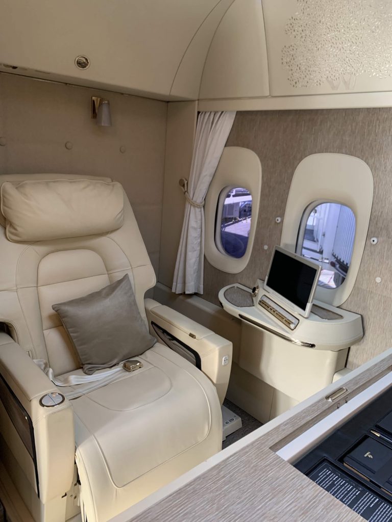 Emirates First class suite B777-300ER Seat 