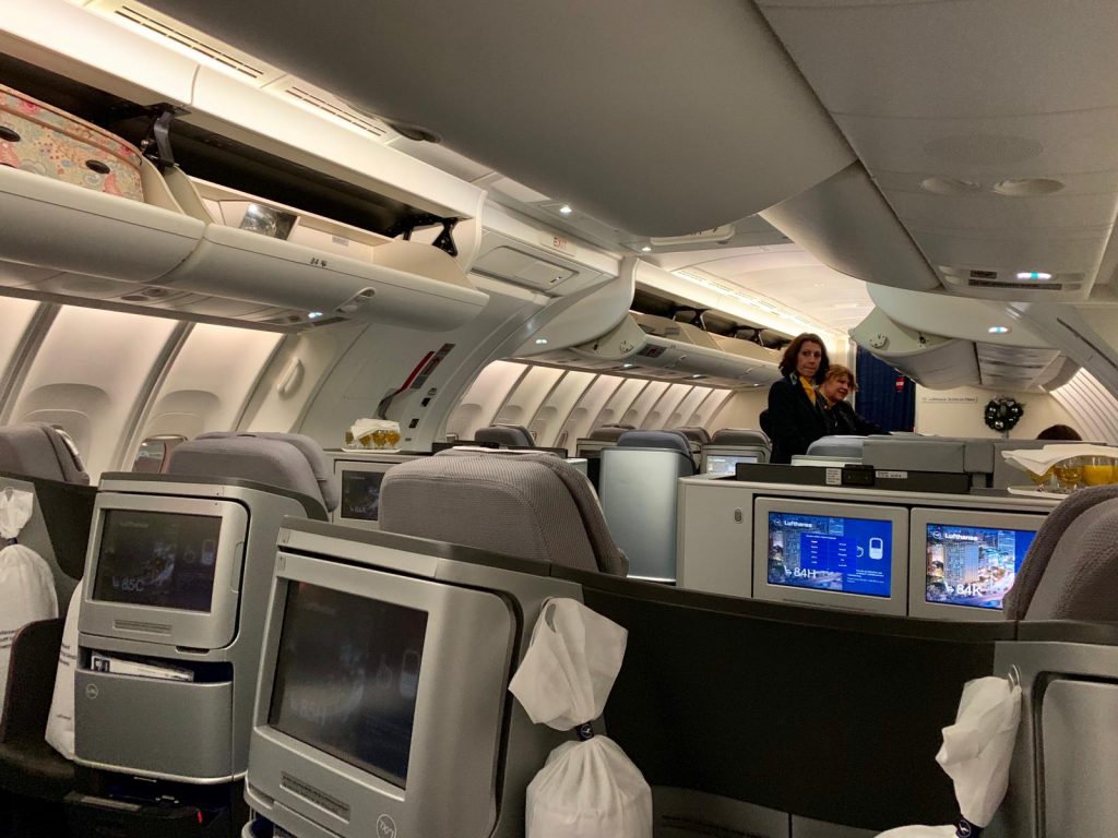 Lufthansa long haul business class Cabin
