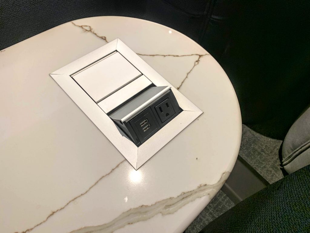 British Airways lounge JFK terminal 7 review 