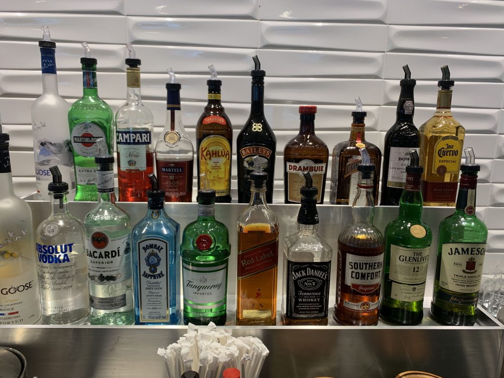 British Airways lounge JFK terminal 7 review 