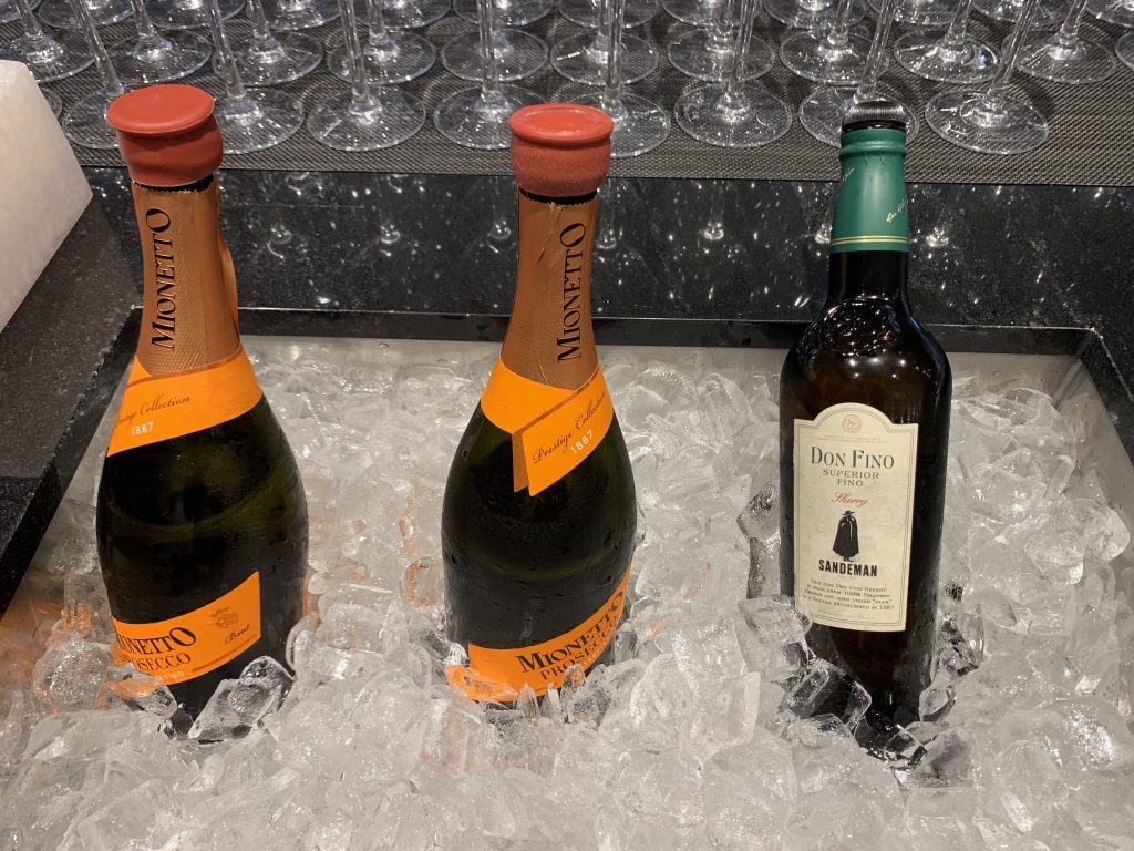 British Airways lounge JFK terminal 7 review