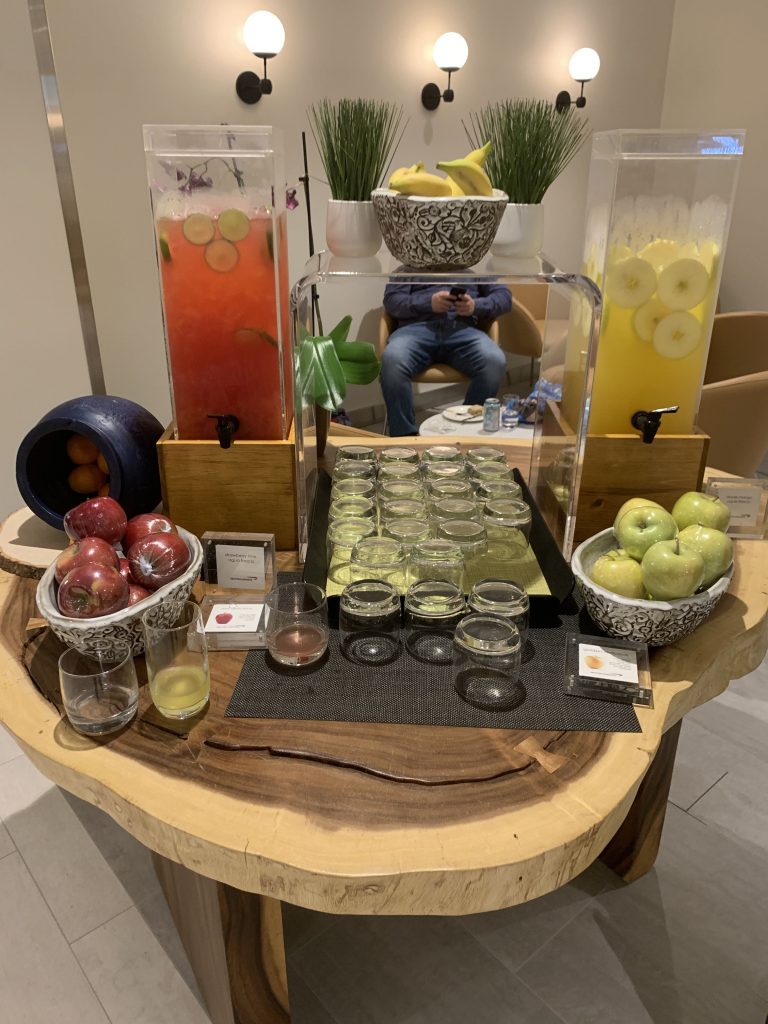 British Airways lounge JFK terminal 7 review 