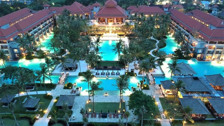 Conrad hotel Bali review - a tropical paradise? - Turning ...