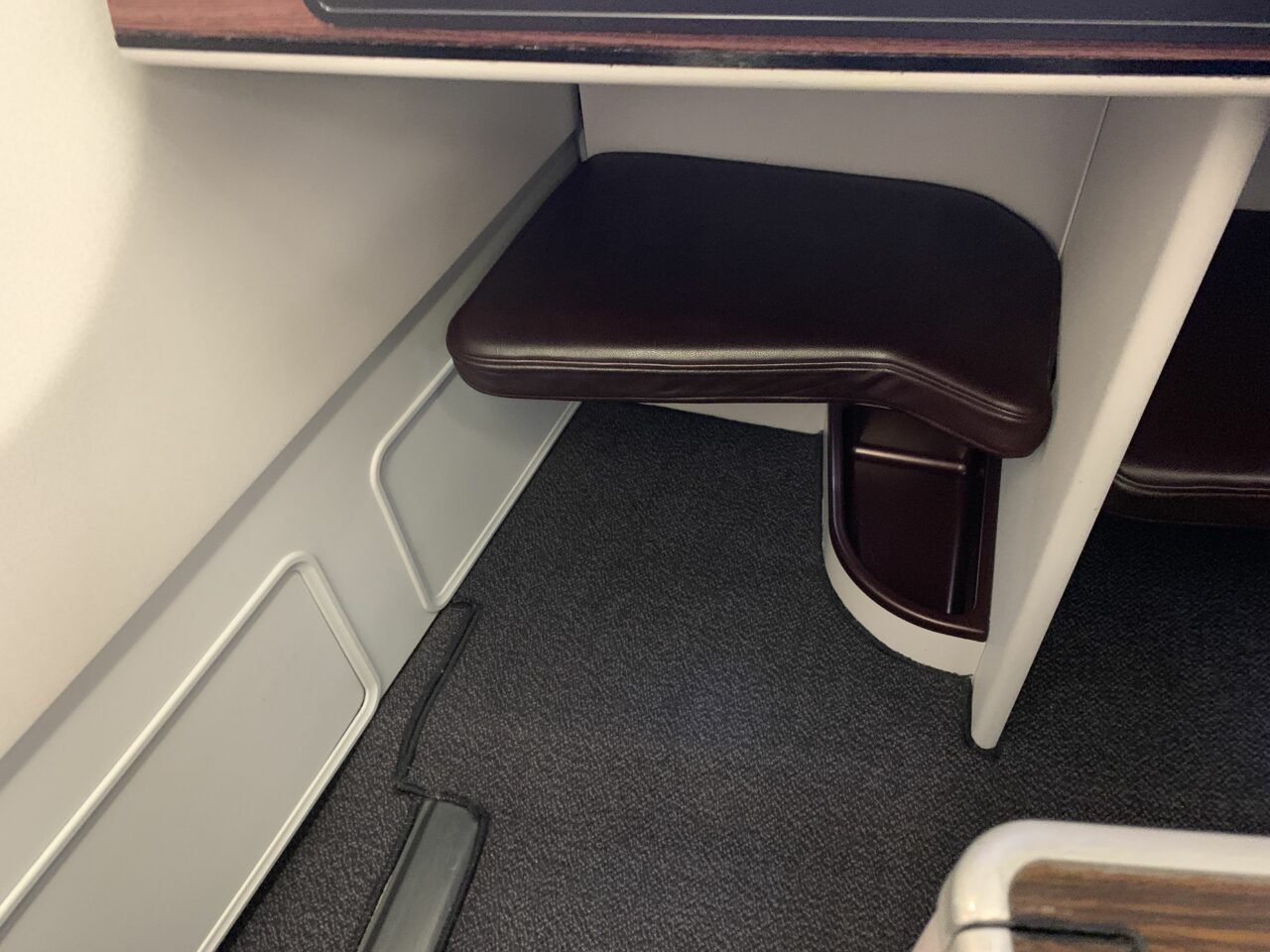 Qatar Airways A330-200 Business Class review