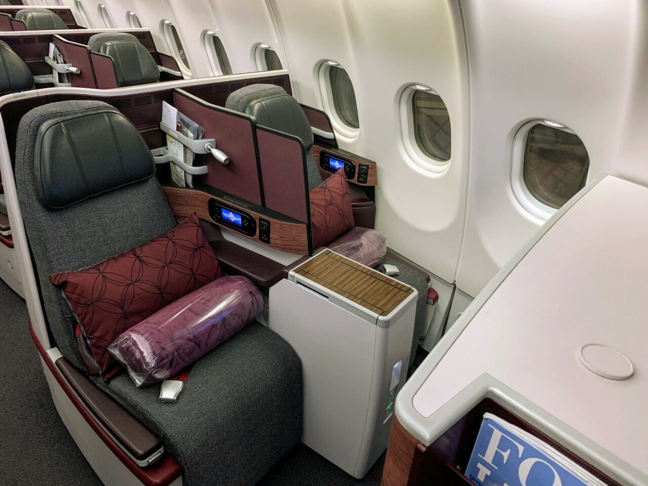 Qatar Airways A330-200 Business Class review