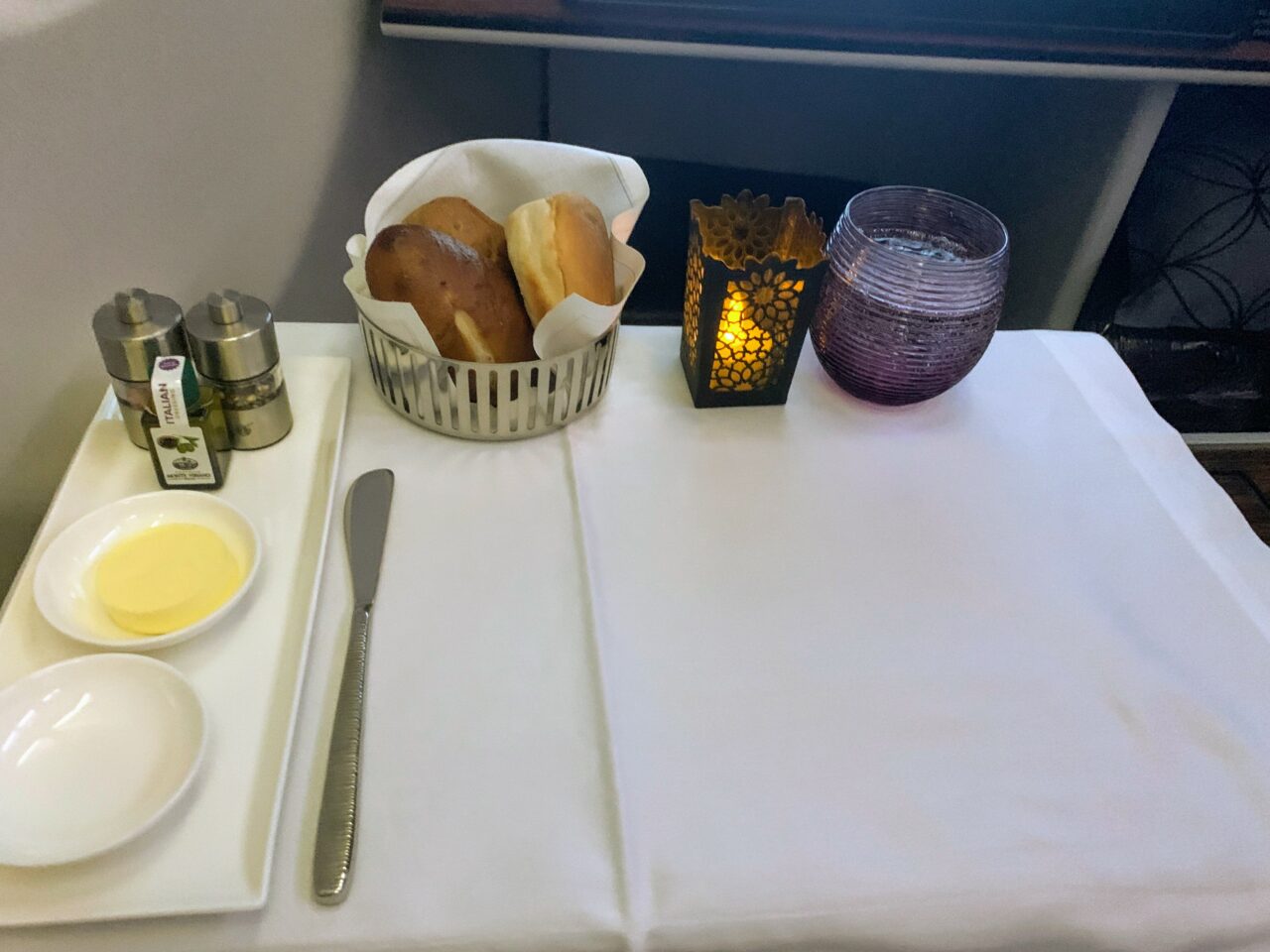 Qatar Airways A330-200 Business Class review 