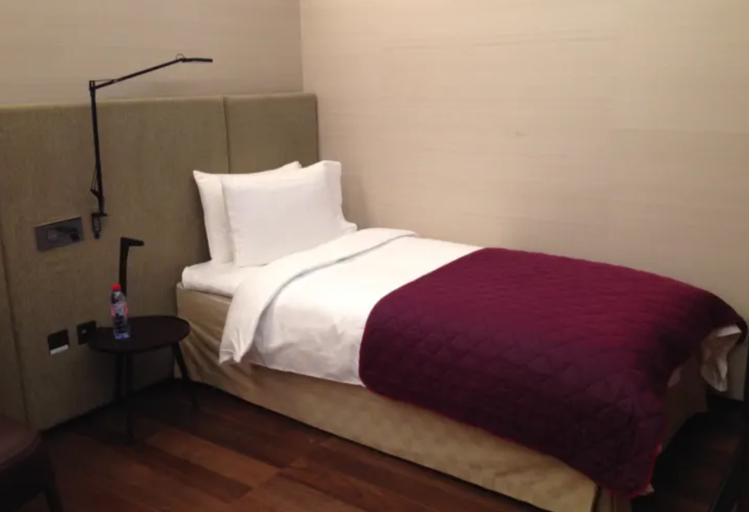 Qatar Airways First Class lounge Bed 