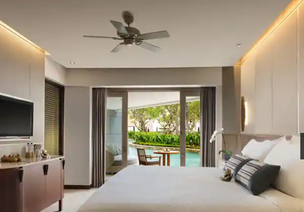 Conrad hotel Bali bedroom 
