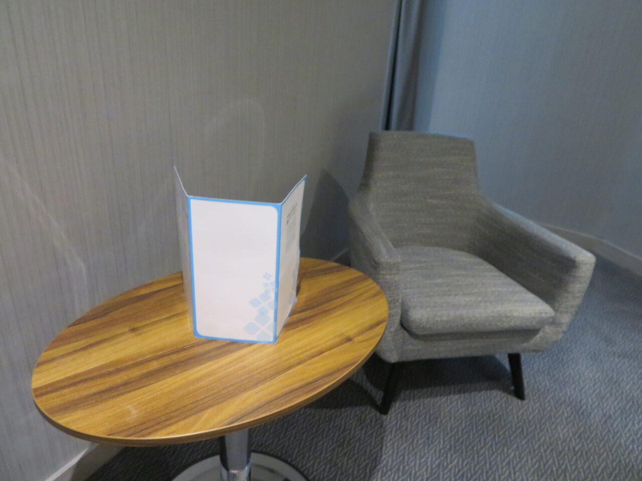 Hilton Garden Inn Hotel T2 Table and chair 