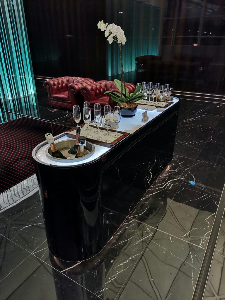 Cathay Pacific Airbus A350 Business Class Lounge