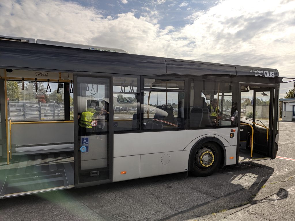 Dusseldorf Bus 