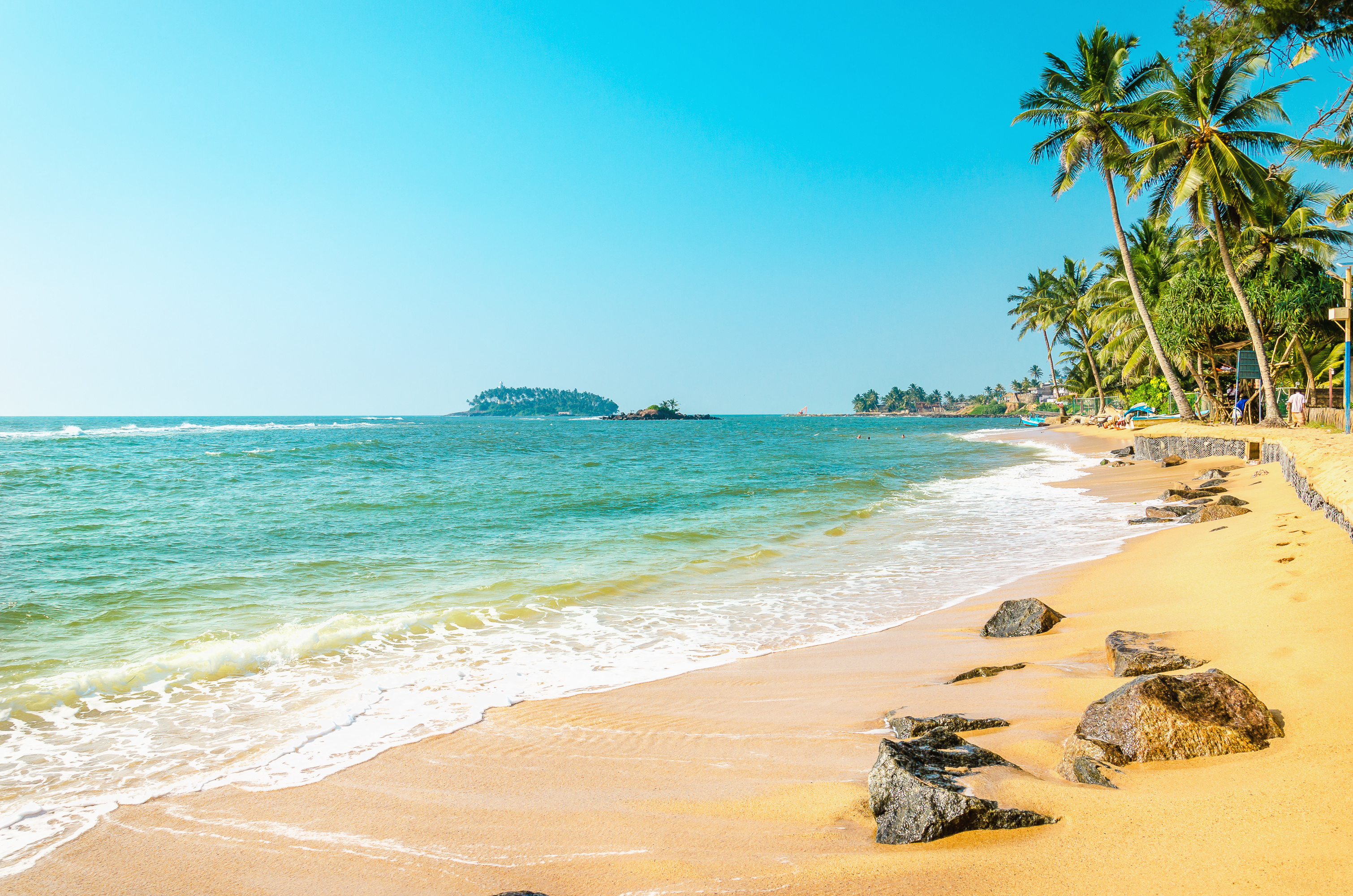BA luxury holidays from £184 but is it safe to book with BA? Turning