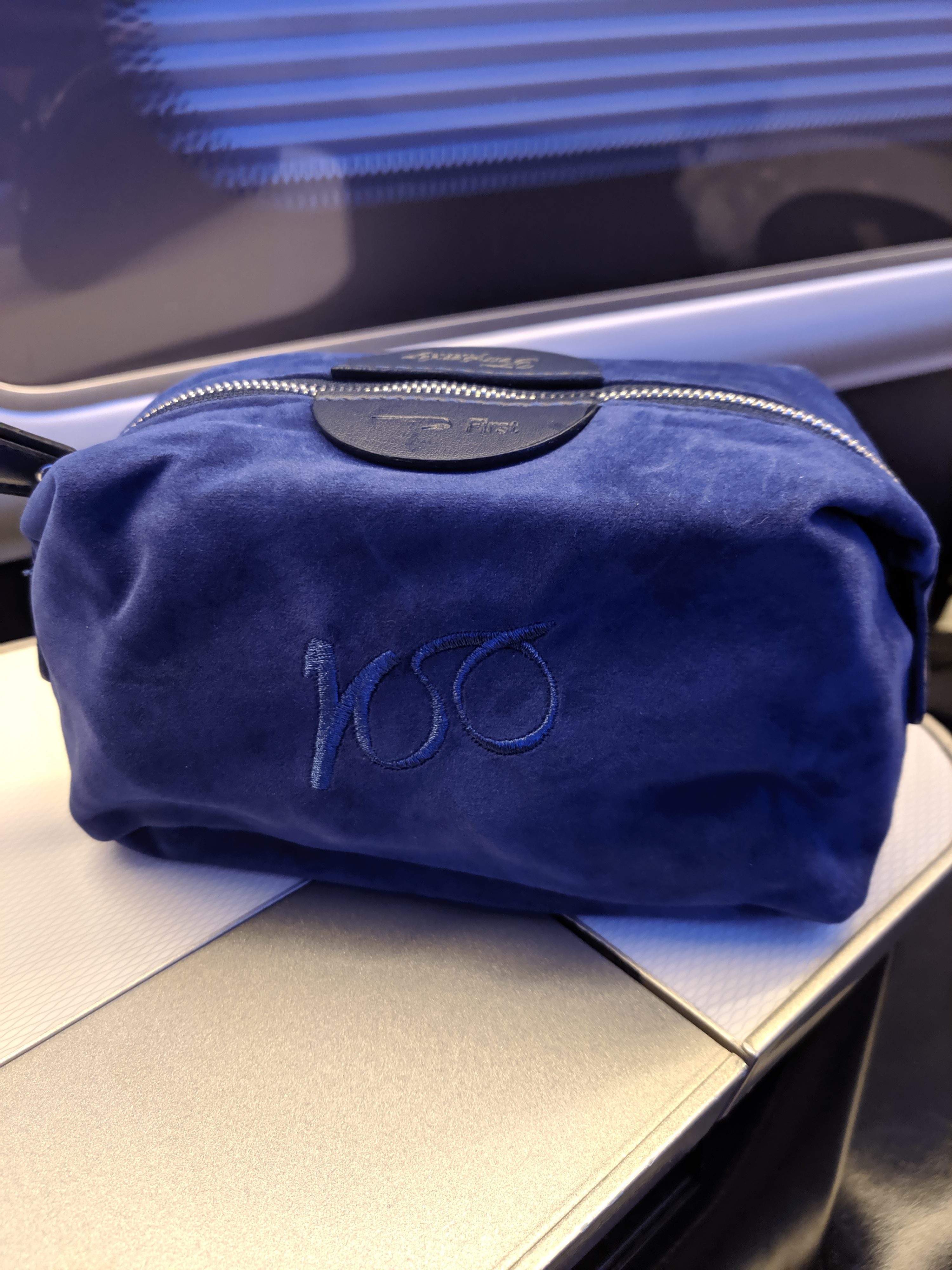 British Airways B777-300 First centenary bag 